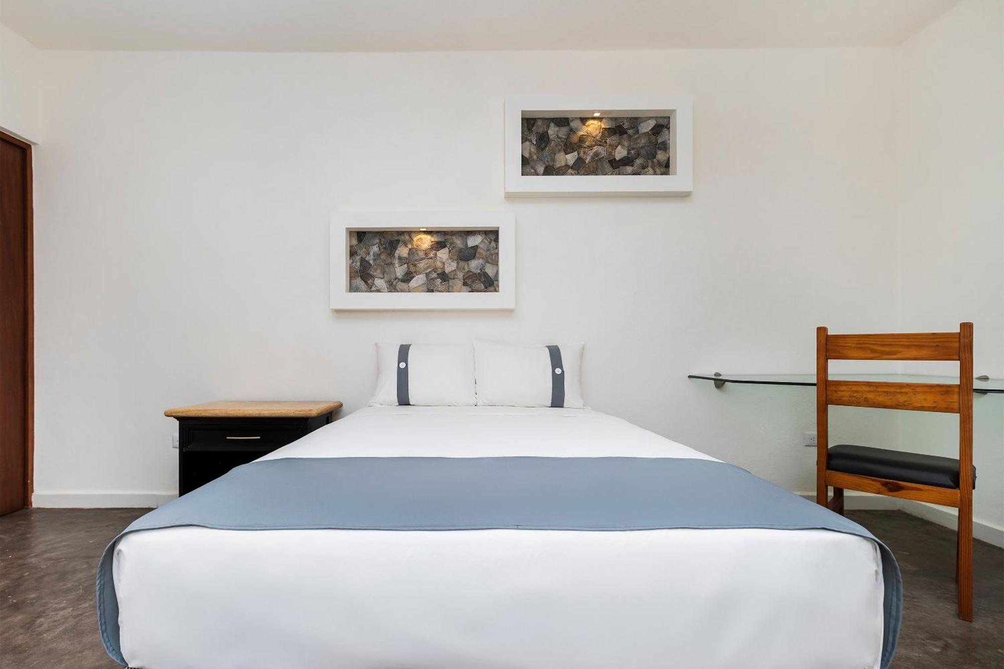Capital O Hotel Joyma Suites, San Luis سان لويس بوتوسي المظهر الخارجي الصورة