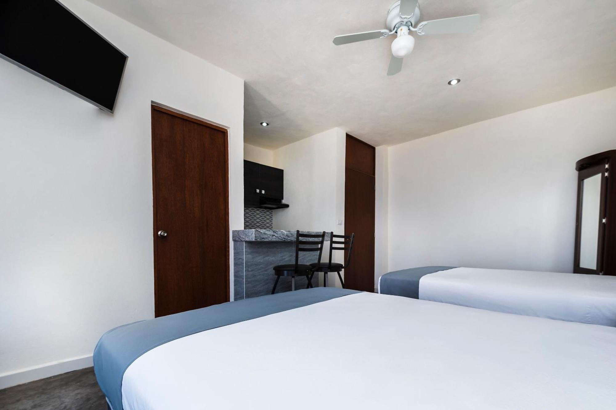Capital O Hotel Joyma Suites, San Luis سان لويس بوتوسي المظهر الخارجي الصورة