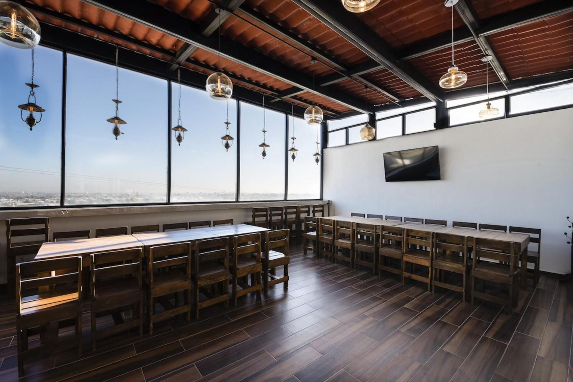 Capital O Hotel Joyma Suites, San Luis سان لويس بوتوسي المظهر الخارجي الصورة