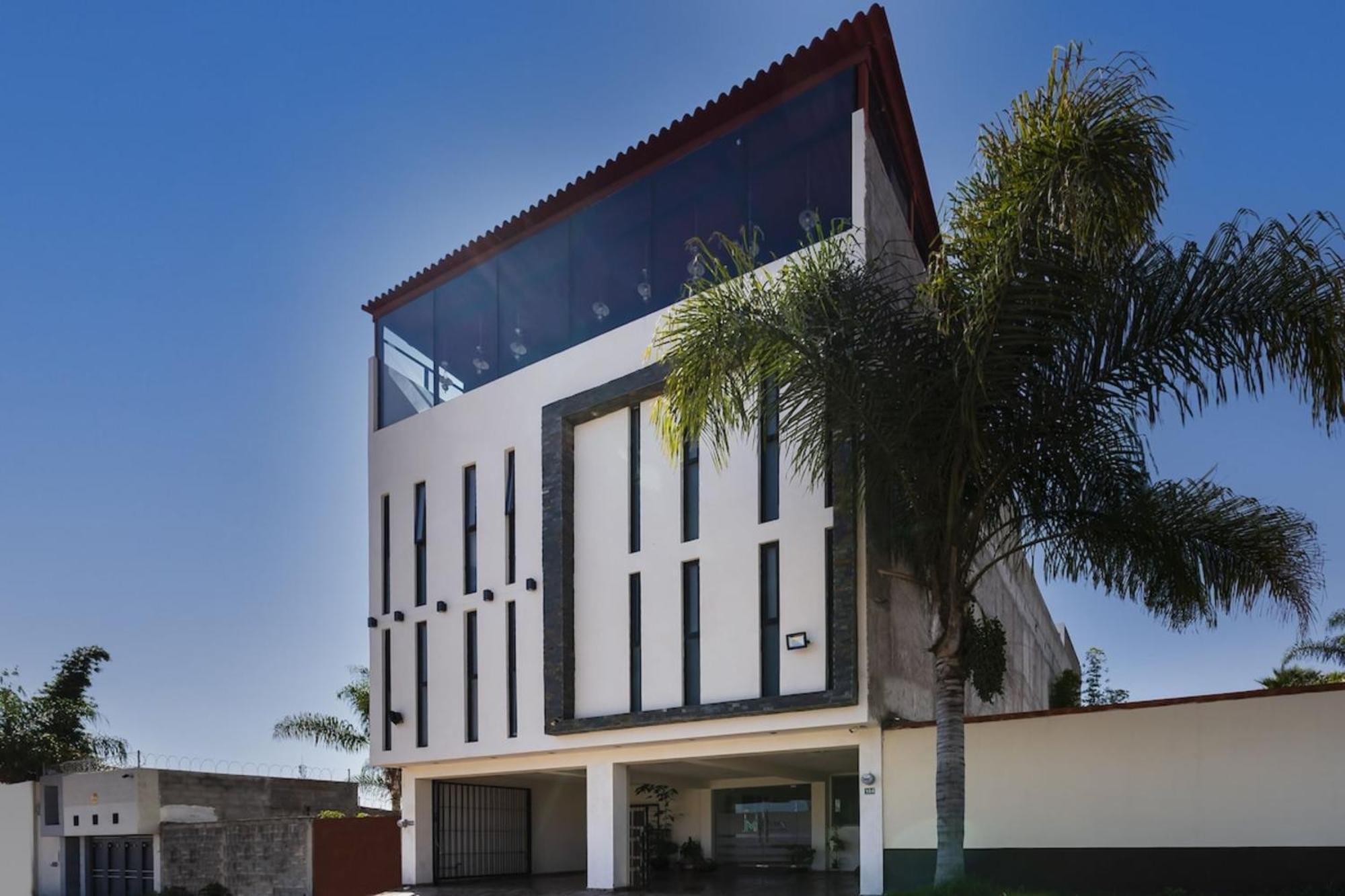 Capital O Hotel Joyma Suites, San Luis سان لويس بوتوسي المظهر الخارجي الصورة