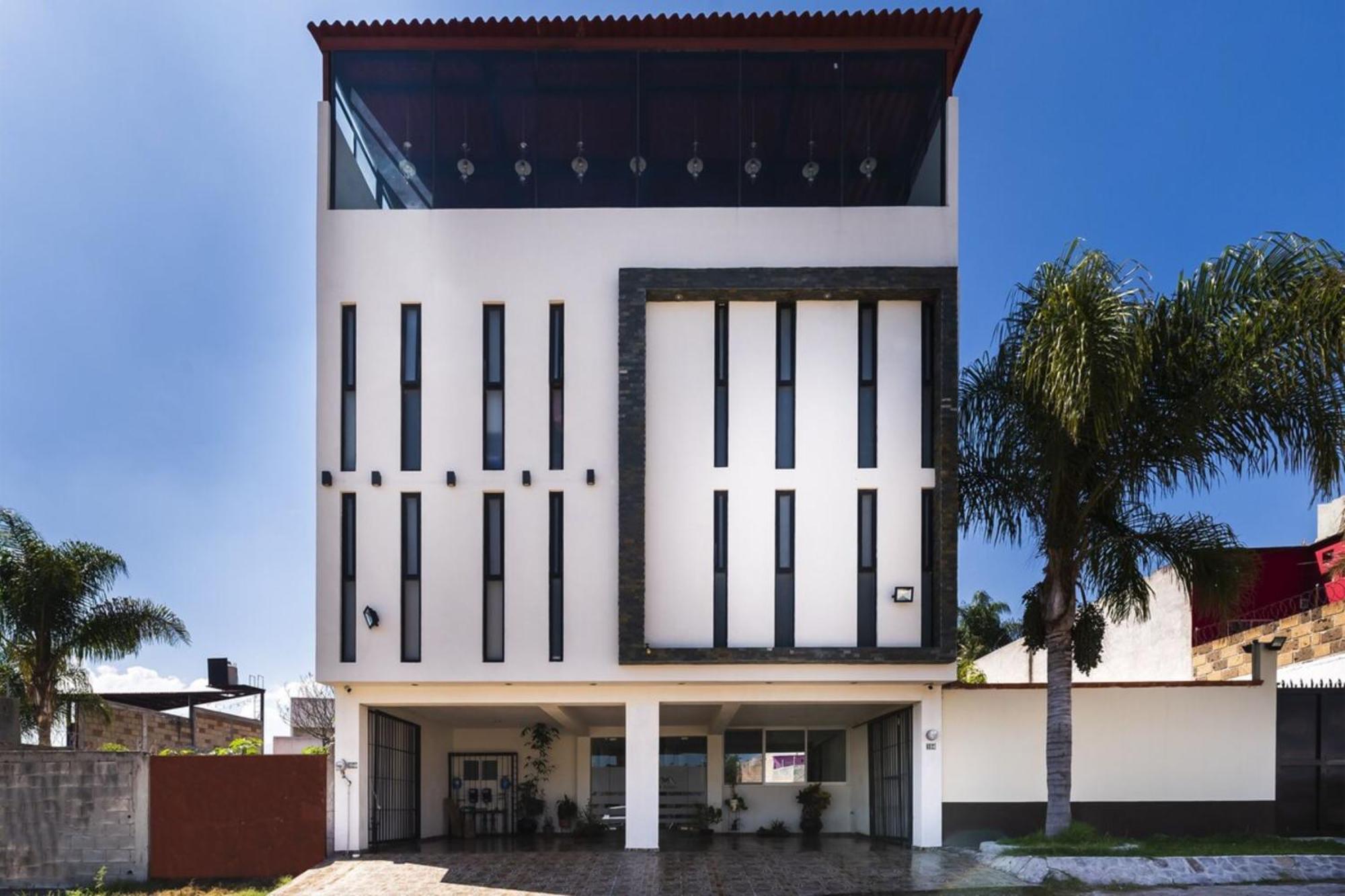 Capital O Hotel Joyma Suites, San Luis سان لويس بوتوسي المظهر الخارجي الصورة